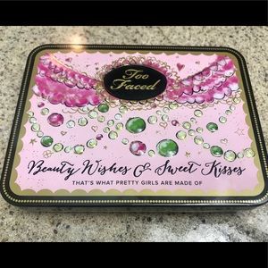Too Faces Beauty wishes and Sweet kisses Pallet